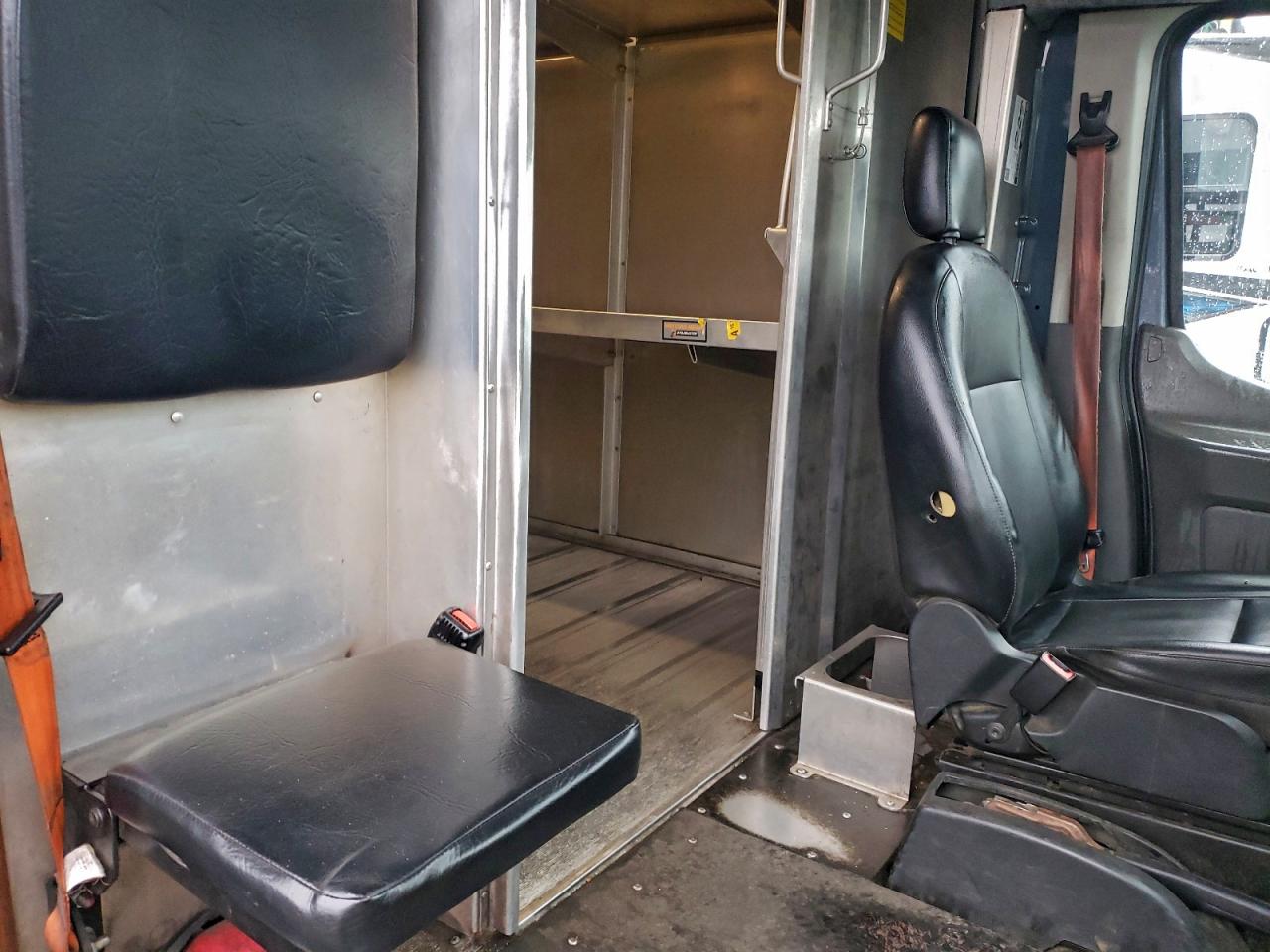 Ford Transit T-350 Hd Image 7