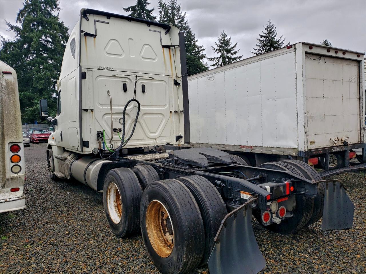 Freightliner Cascadia 1 Image 5