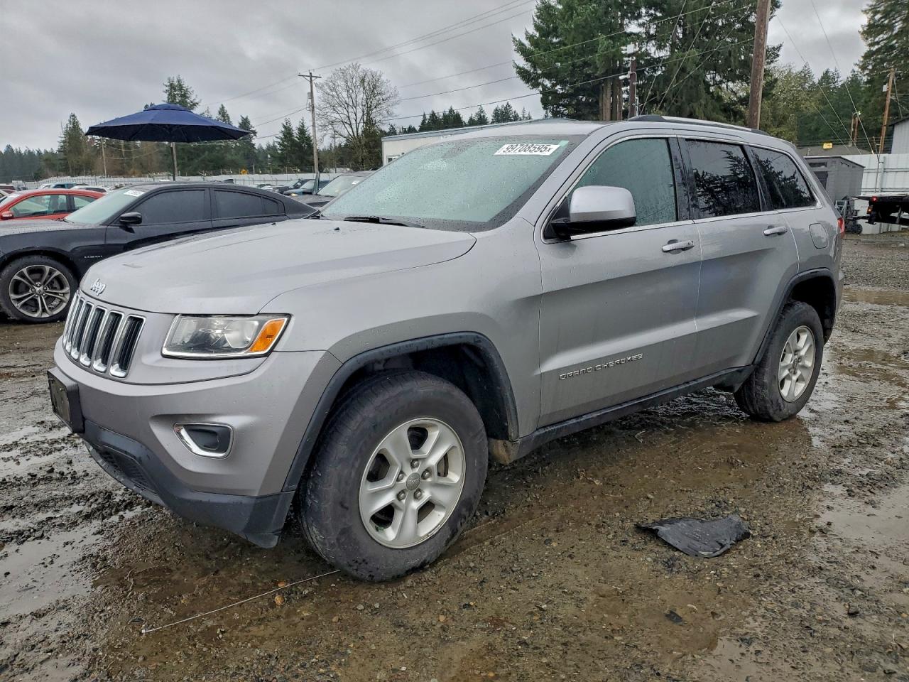 Jeep Grand Cherokee Laredo Image 1