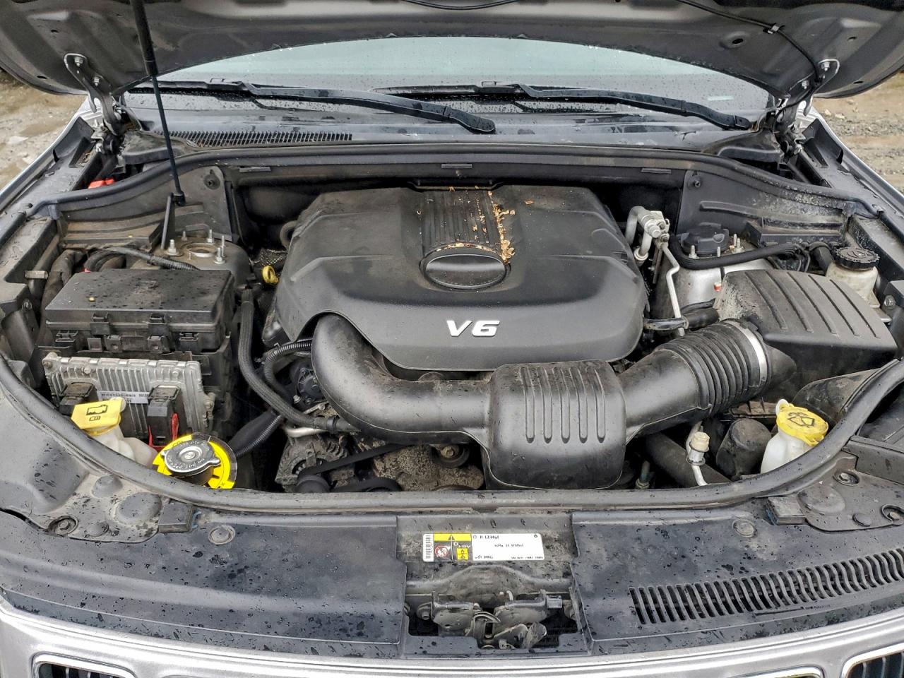 Jeep Grand Cherokee Laredo Image 3