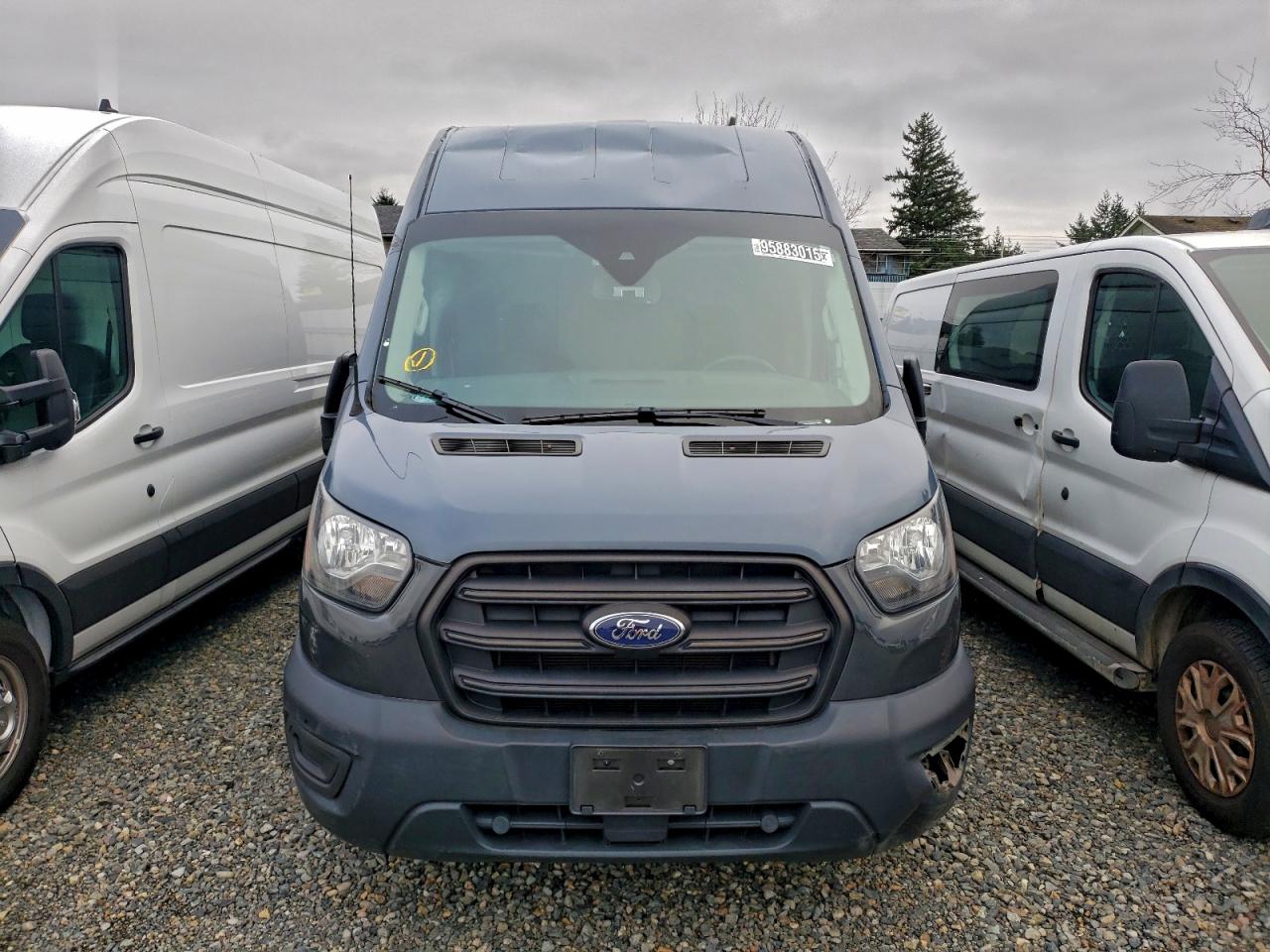 Ford Transit T-250 Image 5