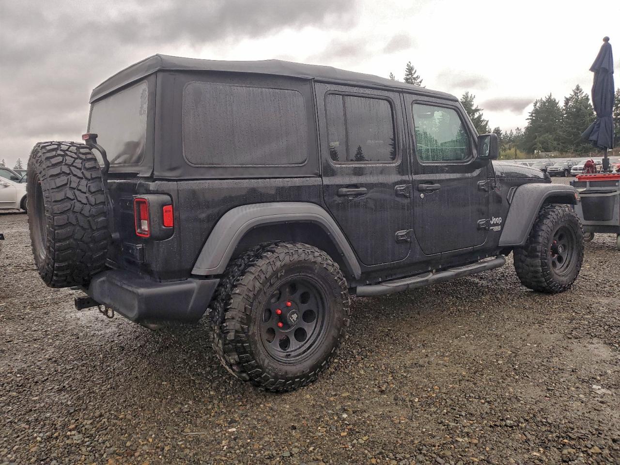 Jeep Wrangler Sport Image 2