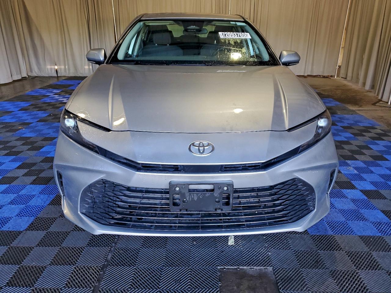 Toyota Camry Xse Image 7