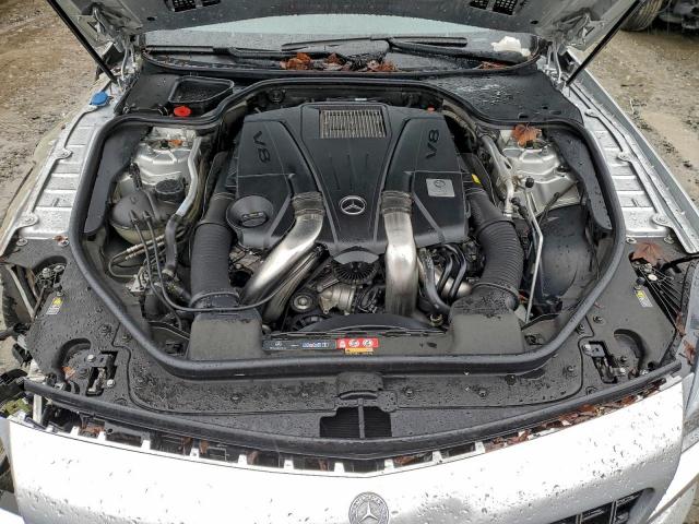 Mercedes-Benz S-Class 550 Image 8