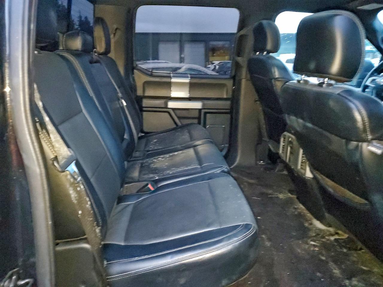 Ford F-150 Supercrew Image 10